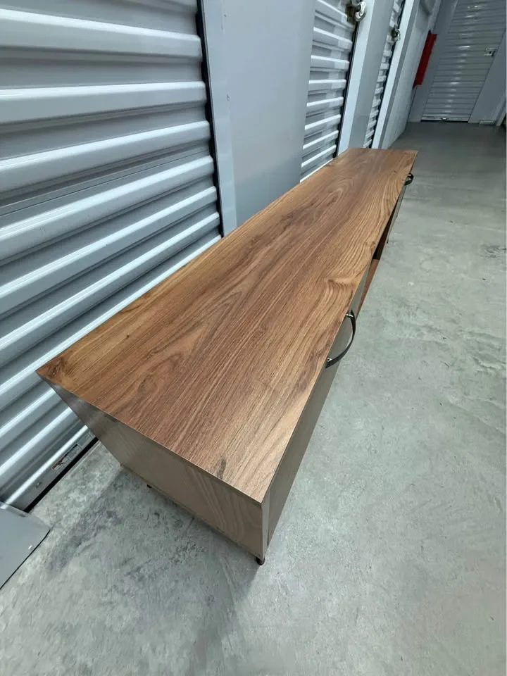 TV stand and entertainment console wood and modern style image indicator(5)