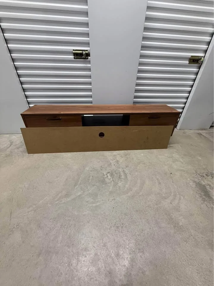 TV stand and entertainment console wood and modern style image indicator(7)