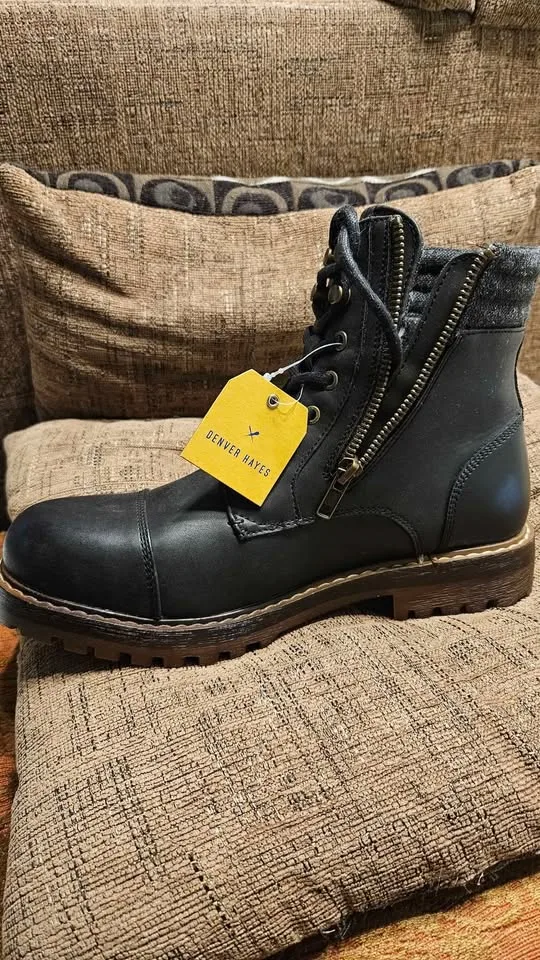 Denver Hayes boots Size 10 image indicator(2)