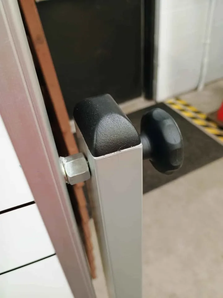 6ft Rolling Magnetic Whiteboard 1 only image indicator(4)