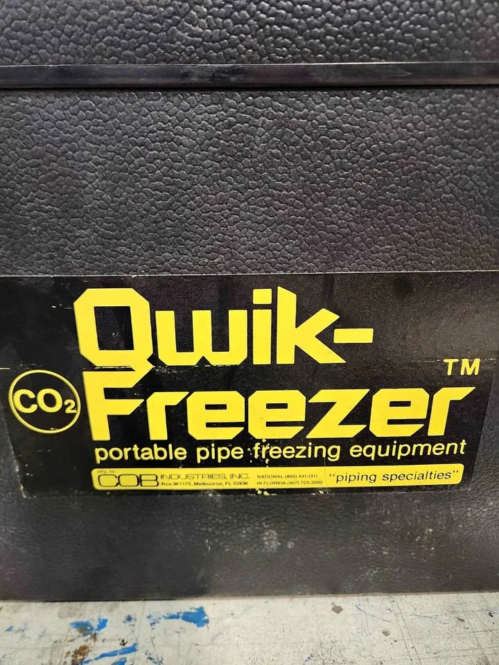 Quick-Freezer portable pipe freezing kit thumbnail