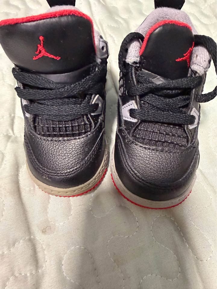 Nike boys pre owned Jordan 4 retro size 4c - photo 5