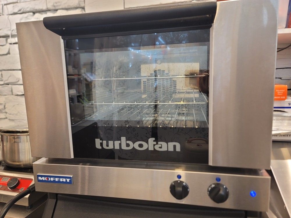 Moffat Turbofan Oven