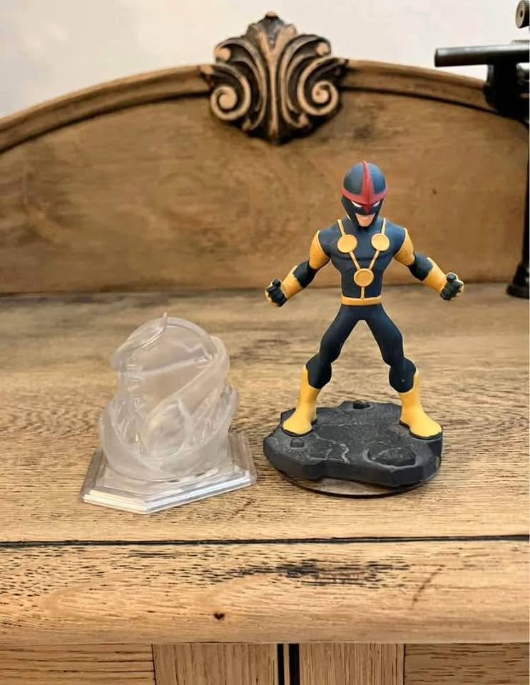 Disney Marvel Infinity 2.0 Nova Playset