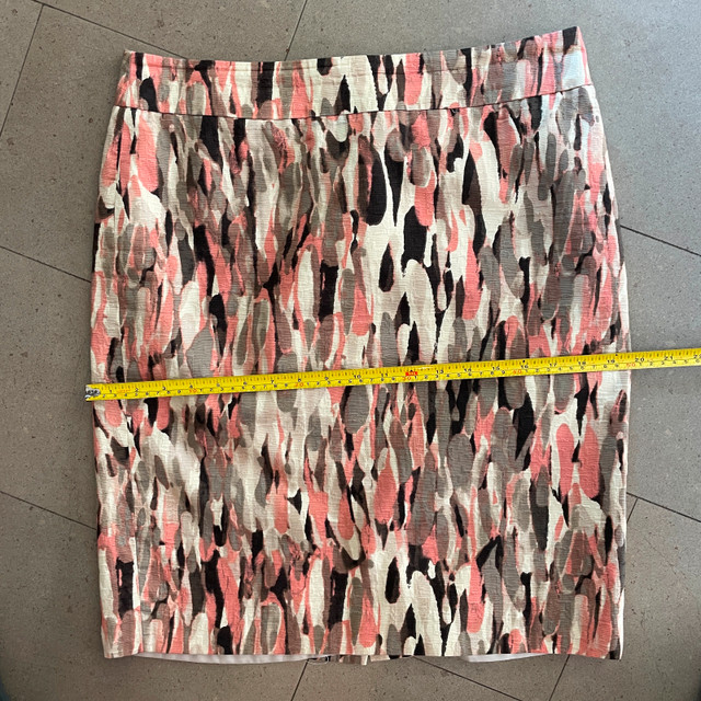 Gorgeous Ann Taylor textured cotton pencil skirt - Size 8 - photo 3