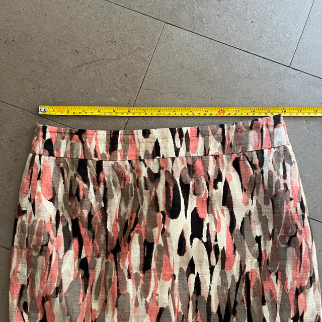 Gorgeous Ann Taylor textured cotton pencil skirt - Size 8 - photo 4