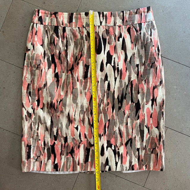 Gorgeous Ann Taylor textured cotton pencil skirt - Size 8 - photo 5