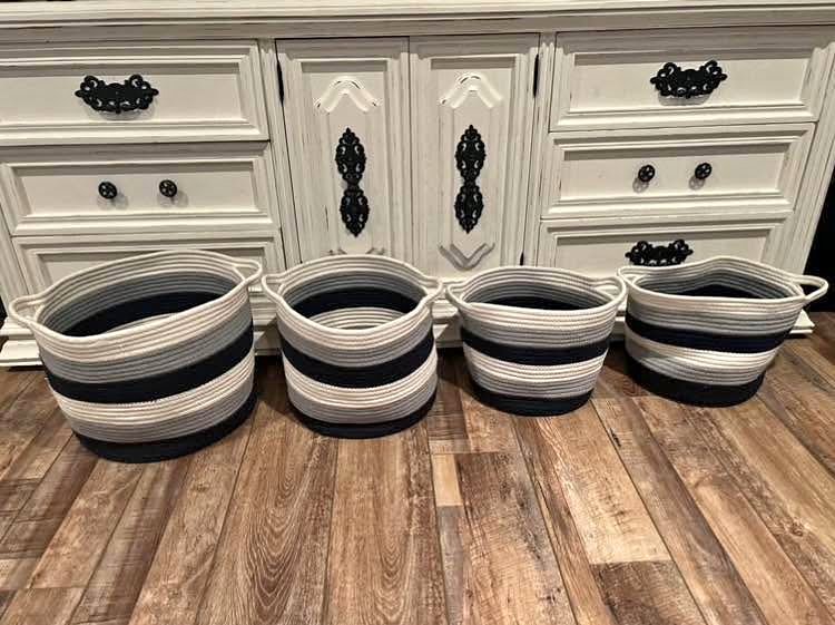 Set of 4 Round Cloth Storage Bins