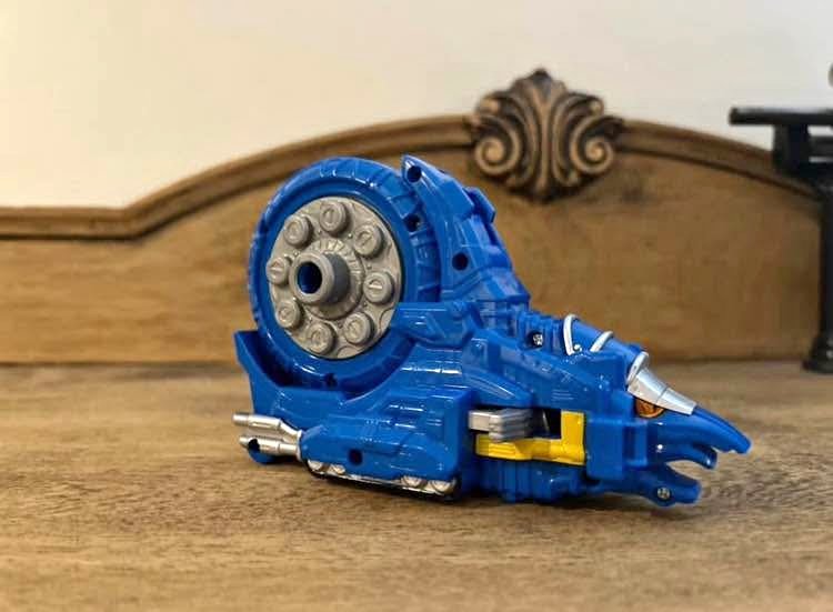 Power Rangers Dino Charge Ammonite Blue Zord Deluxe 2016
