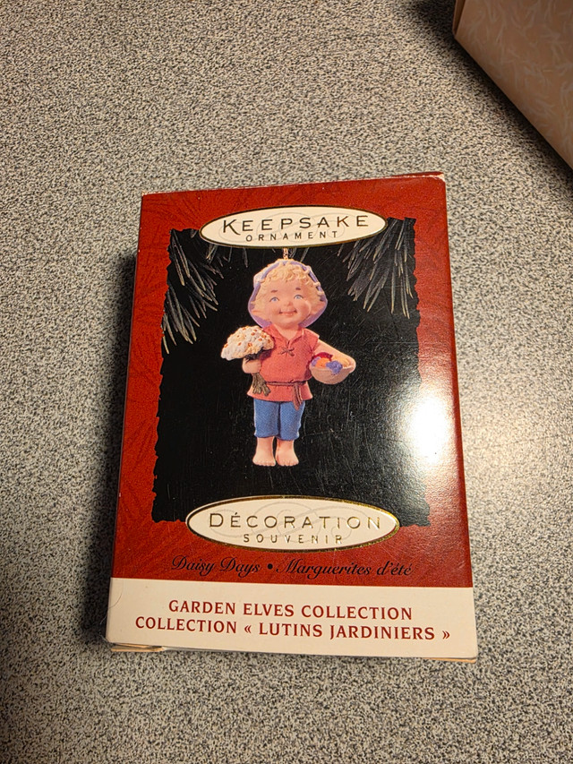 2 X Hallmark Keepsake Christmas Ornament Elves/Grandma NEW$10