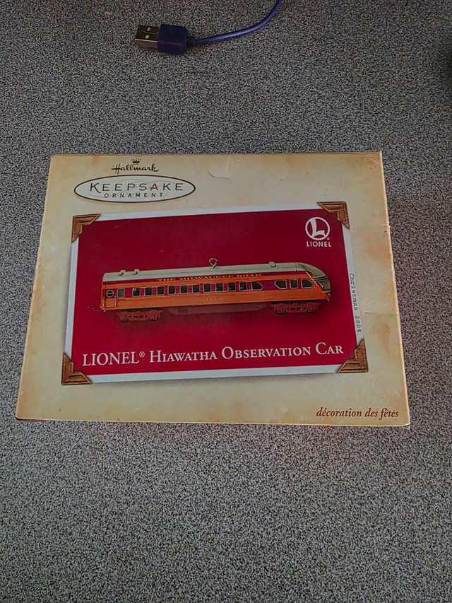 Hallmark Ornament Lionel Train Hiawatha O