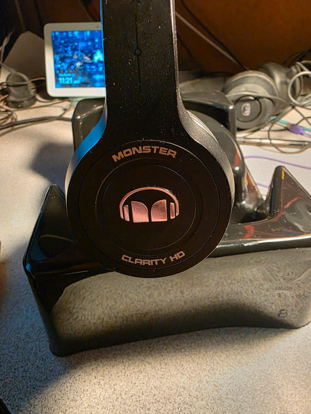 Monster Clarity HD On-Ear Bluetooth Headphones - BlackIn good - photo 2