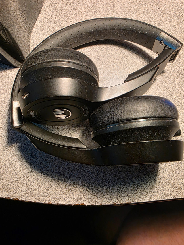 Monster Clarity HD On-Ear Bluetooth Headphones - BlackIn good - photo 3