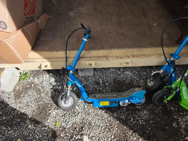 Razor electric Scooters SOLD AS IS$50eaIn good conditionOP image indicator(2)