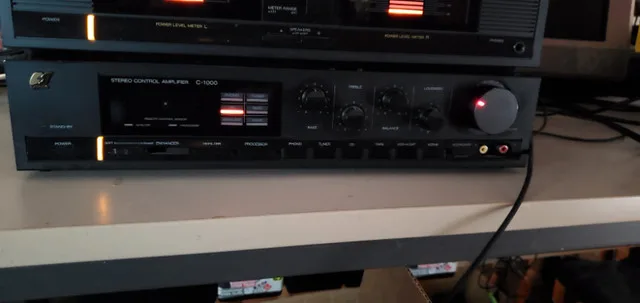 Sansui C-1000 Pre-amplifier/PRE AMP In good condition thumbnail