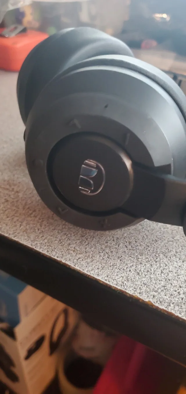 2 X Monster Clarity 200BT Headphones NEW image indicator(5)