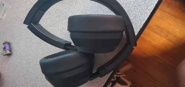 2 X Monster Clarity 200BT Headphones NEW image indicator(6)