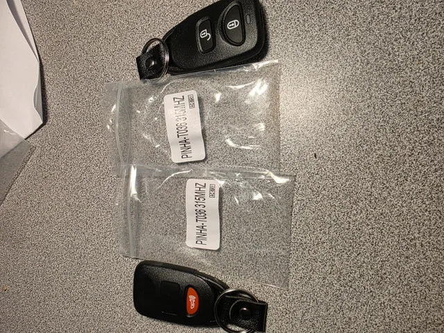 Key Fob Remote Replacement for Kia Sorento Rio image indicator(2)