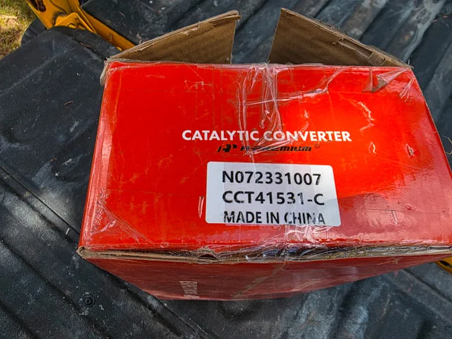 NEW CATALYTIC CONVERTER 203-1009A CCT41531-C image indicator(3)