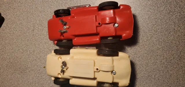 Pair of Vintage 1960s Eldon Ferrari Slot Car image indicator(4)