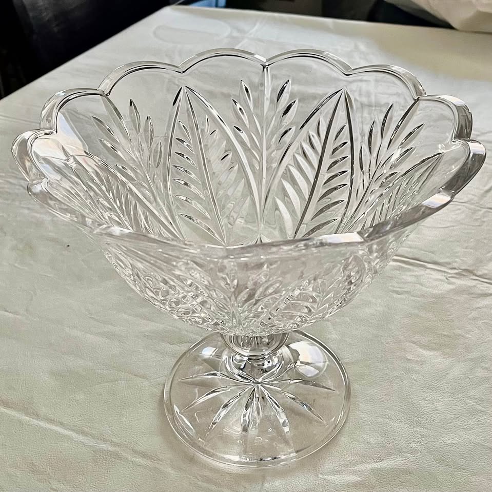 Crystal Vase with pedestal
