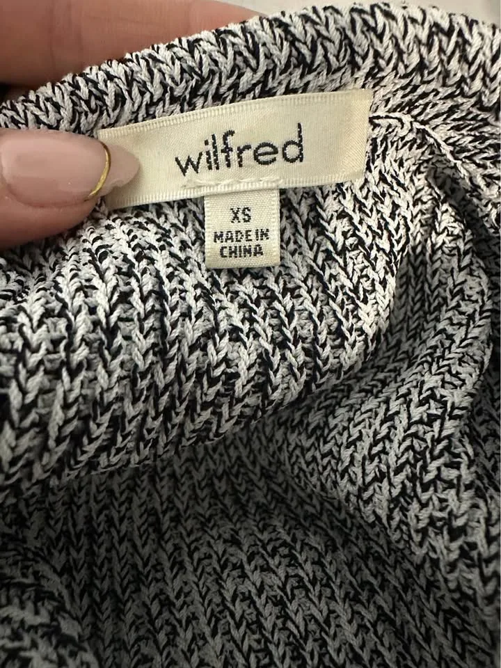 Wilfred (Aritzia) Sleeveless Knit Tunic (XS) image indicator(3)