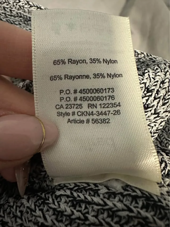 Wilfred (Aritzia) Sleeveless Knit Tunic (XS) image indicator(4)