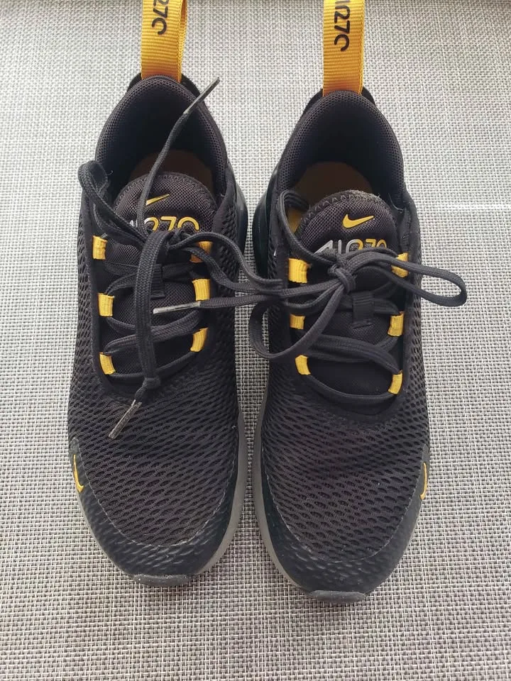 Kids Nike Air Max 270 shoes size 1 image indicator(2)