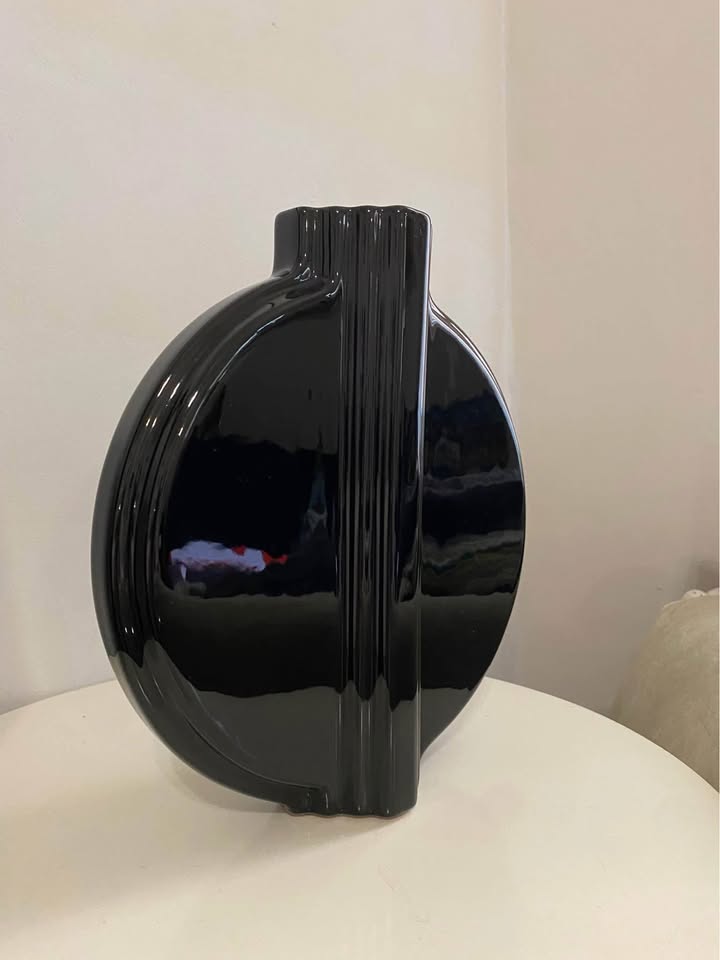 Vintage deco style black vase - photo 2