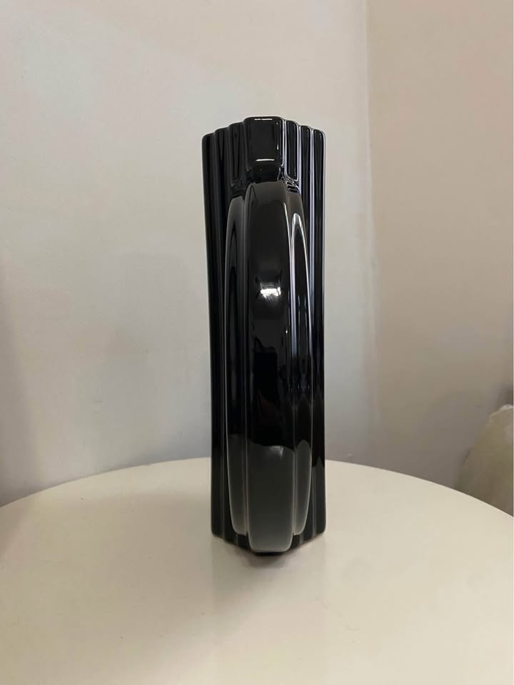 Vintage deco style black vase - photo 3