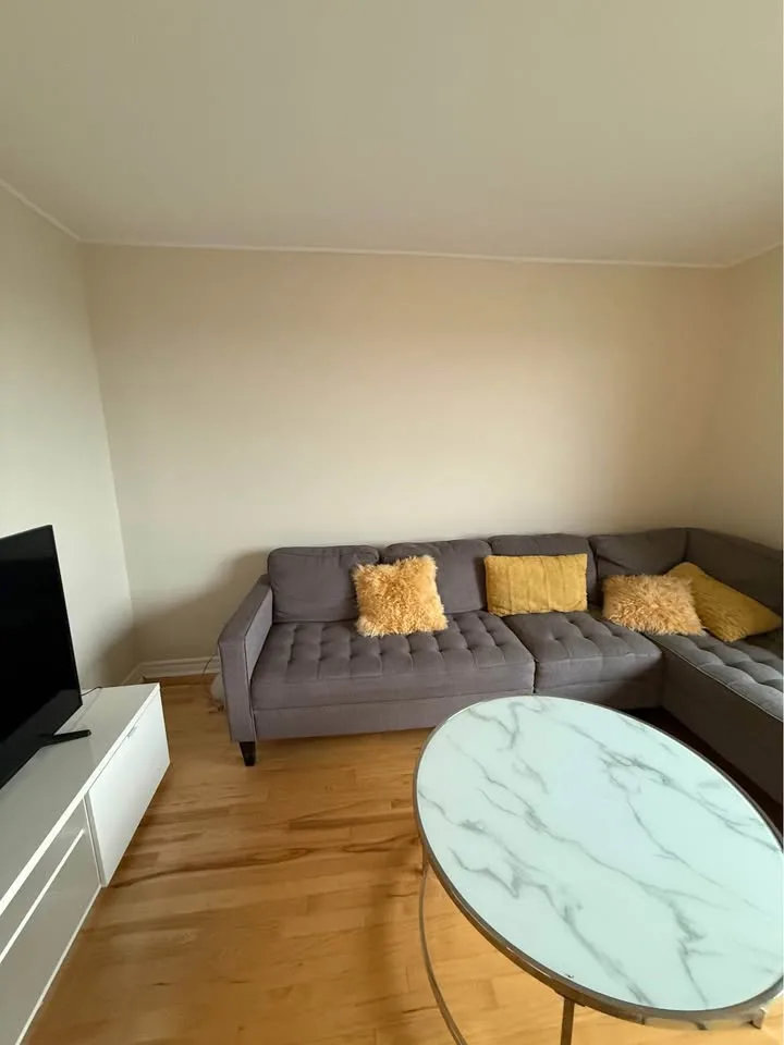 Marble coffee table image indicator(3)