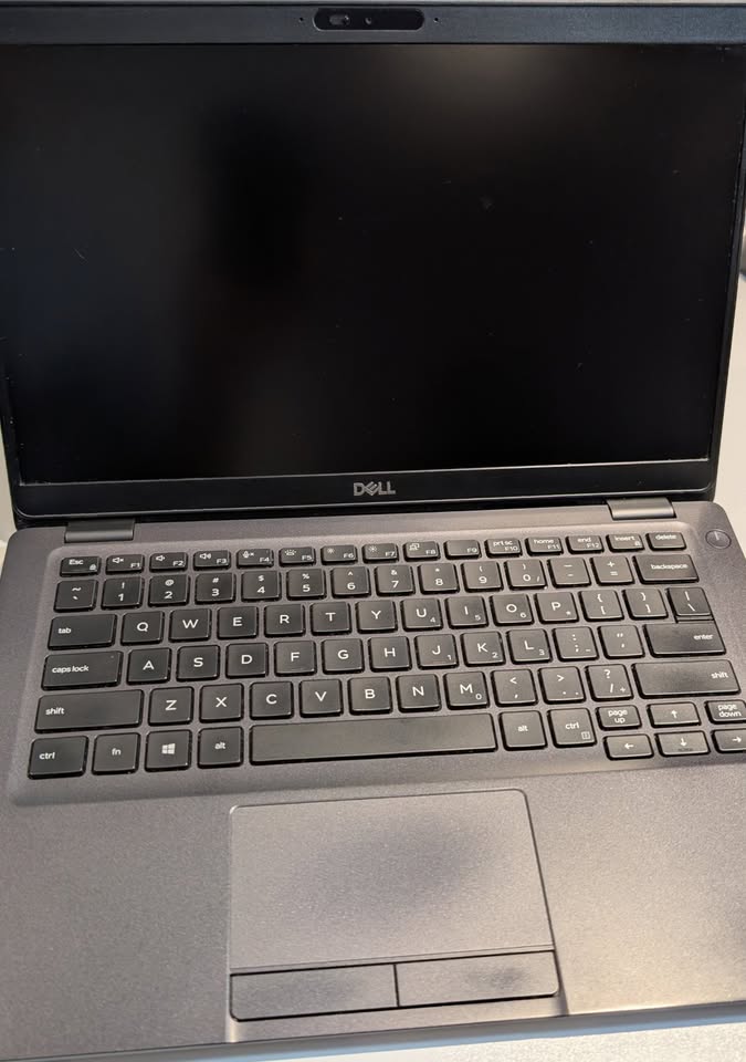 Dell Latitude 5300 – i5 8GB RAM 256GB SSD Windows 11 Pro - photo 2