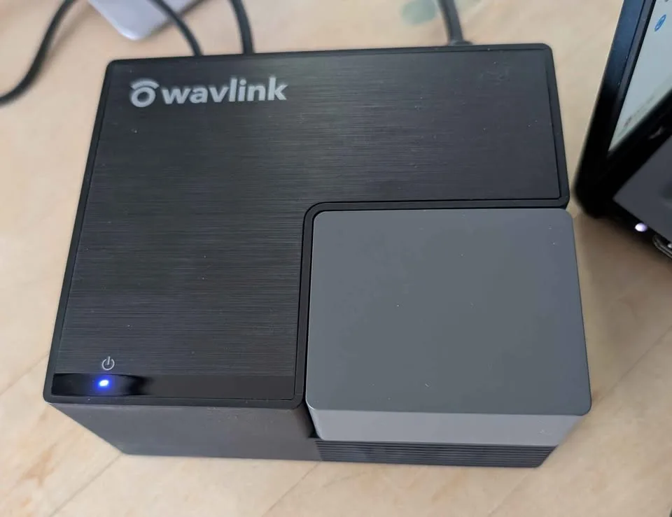 Used Universal docking station (Wavlink) image indicator(2)