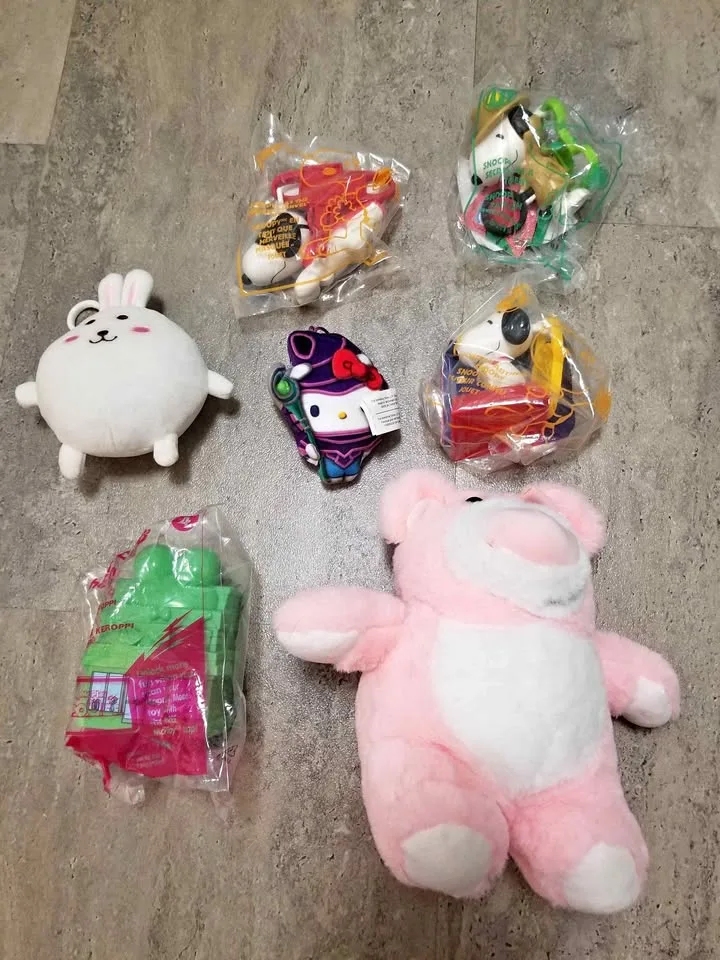 Kawaii Keychains & Plush ALL for $5 thumbnail