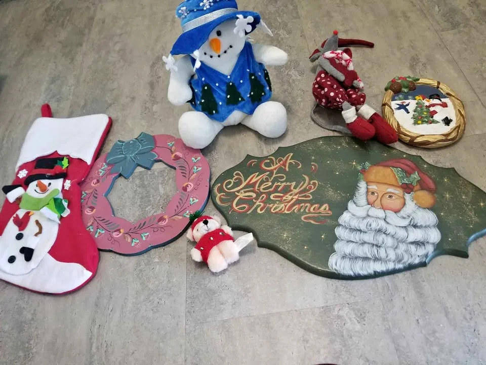 Christmas Decor All for $5 Plush Wall decor thumbnail