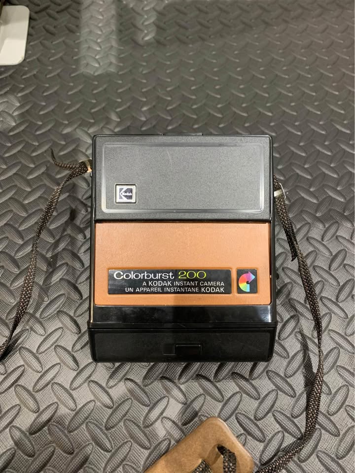 Vintage Kodak Colorburst 200 Instant Film Camera