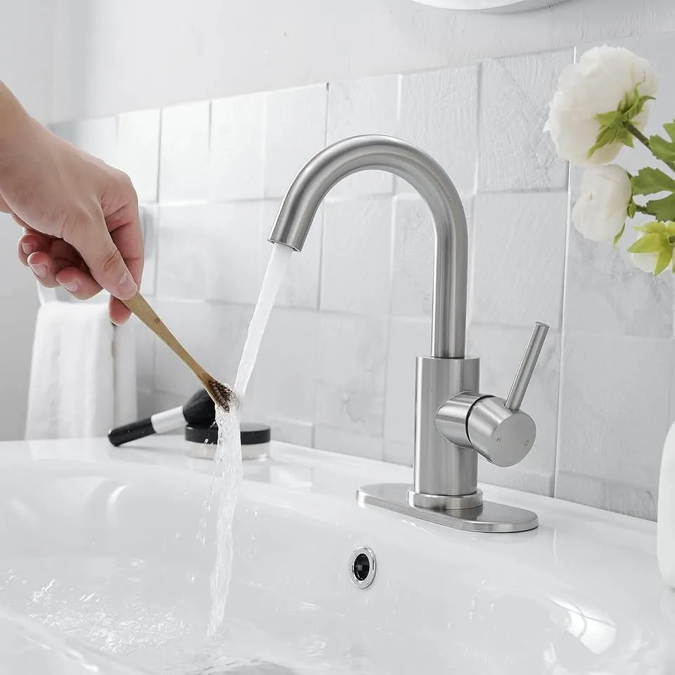 Bathroom Sink Faucet Single Hole image indicator(3)
