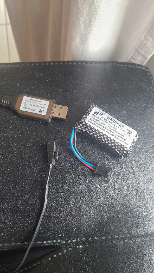 AE86 Drift Rc Car lightly used good condition image indicator(3)