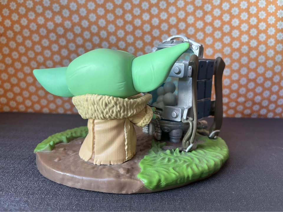 Baby Yoda Funko Pop - The Child with Egg Canister - photo 3