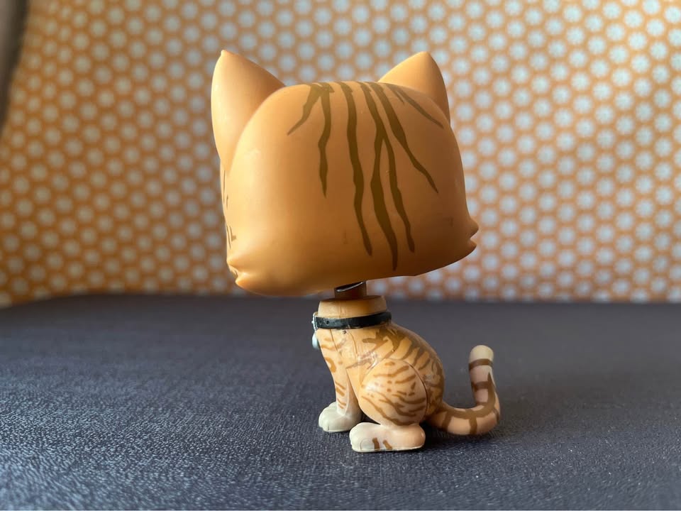 Goose the Cat Funko Pops Out of Box - photo 3