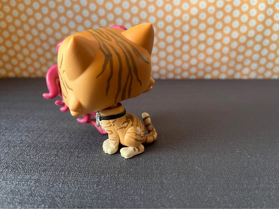 Goose the Cat Funko Pops Out of Box - photo 5