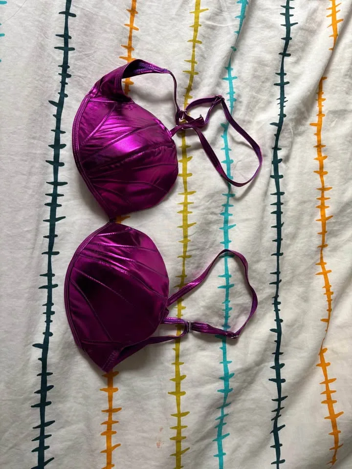 mermaid swimsuit top image indicator(2)