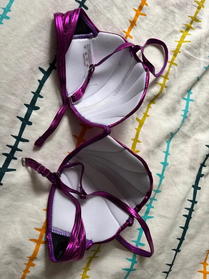 mermaid swimsuit top image indicator(3)