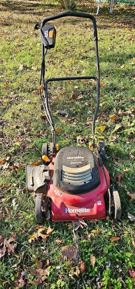 Sun Joe MJ401E 13 inch 12 Amp Electric Lawn Mower