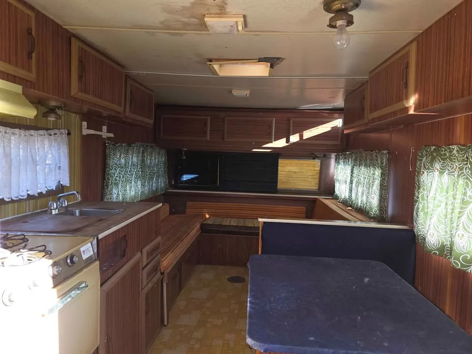 1978 Leisure Travel Rustler image indicator(4)