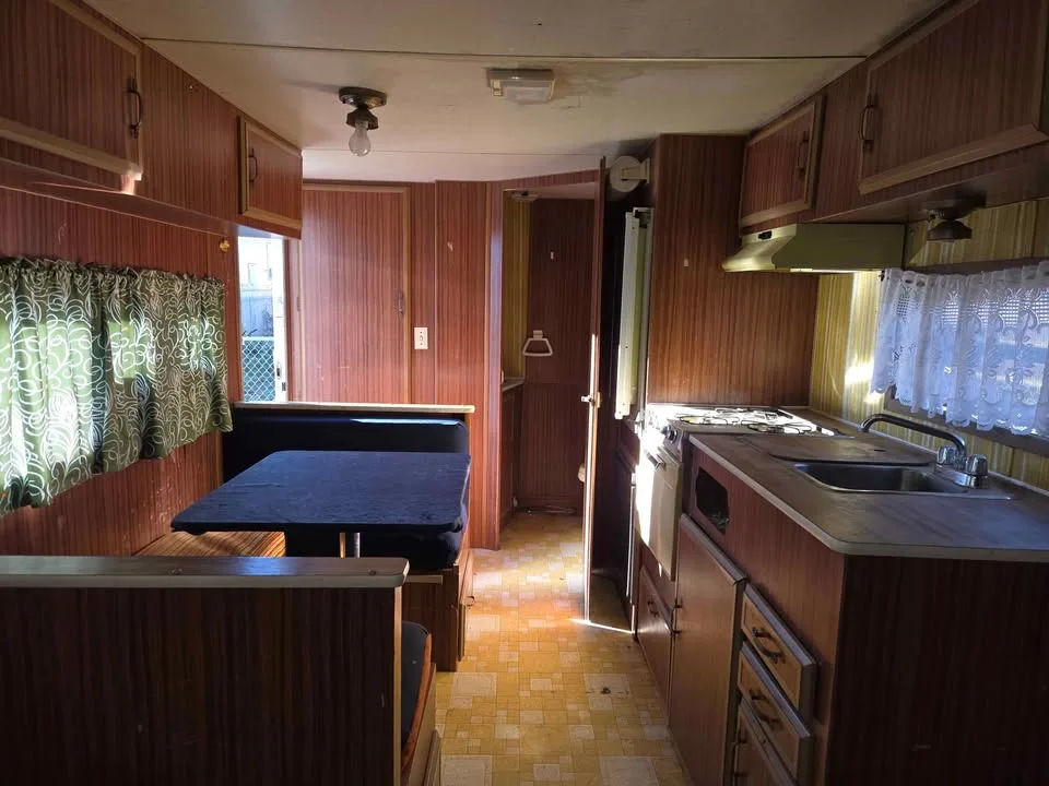 1978 Leisure Travel Rustler image indicator(5)