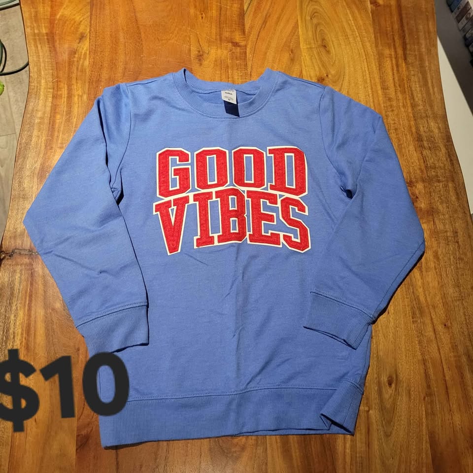 Various Sweaters Sz 8 - photo 3