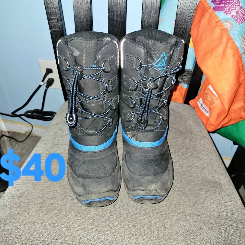 BNC Ripzone Size 3 Boy's Winter boots