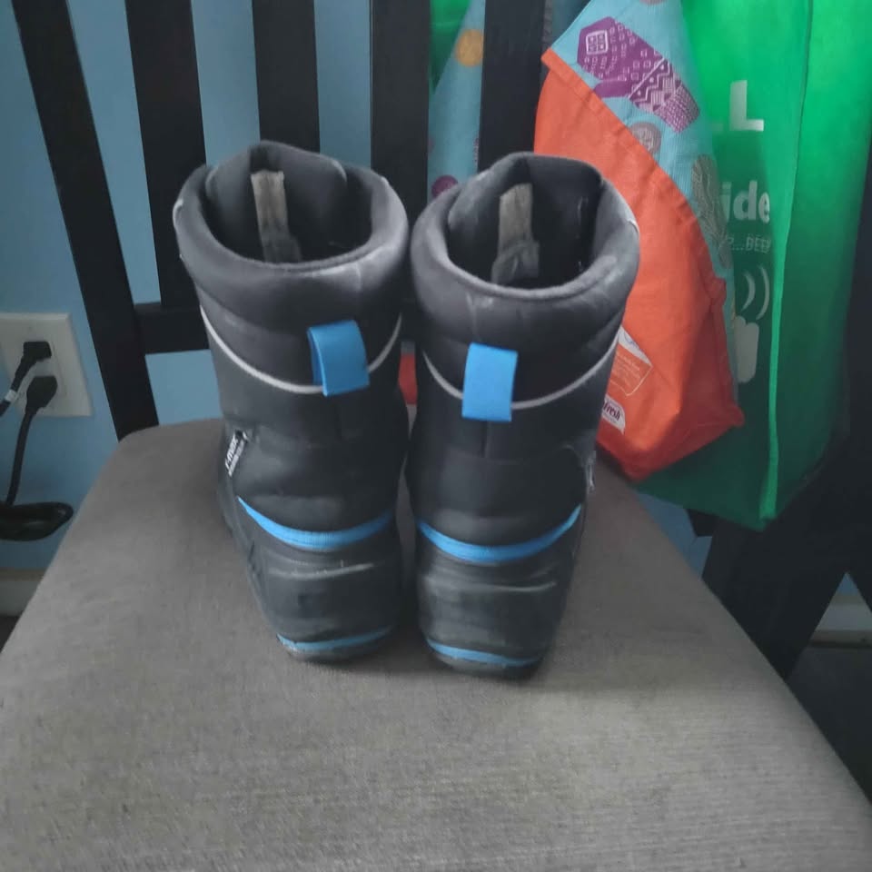 BNC Ripzone Size 3 Boy's Winter boots - photo 3