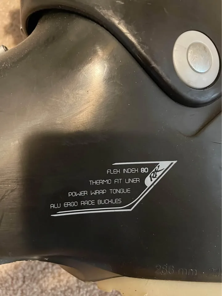 Used Ski boots - Lange RX 80 - size 24.5 w/ Rossingnol boot bag image indicator(4)